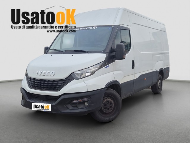 IVECO Daily Daily 35S14HV 2.3 HPT PM-TM Furg. IVECO DAILY PASSO MEDIO TETTO ALTO. 